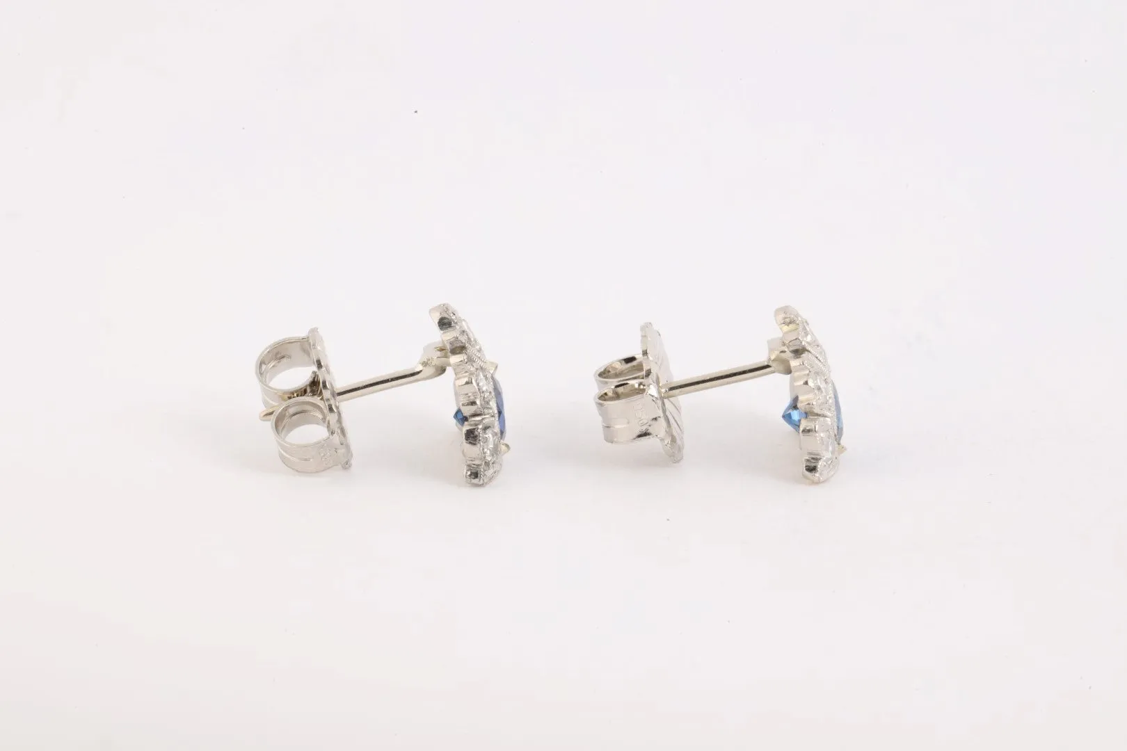 950 Platinum 0.20tcw Diamond 0.50tcw Sapphire Stud Earrings (2.63g.)