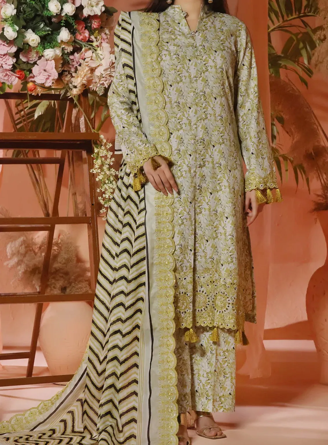 Aiza & Momina By VS Textile Embroidered Lawn Unstitched 3 Piece Suit - VS24AMC1 36