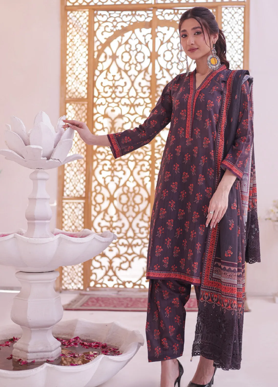 Andaaz By MTF Digital Printed Lawn 3 Piece Unstitched Suit MTF24ADPL-01