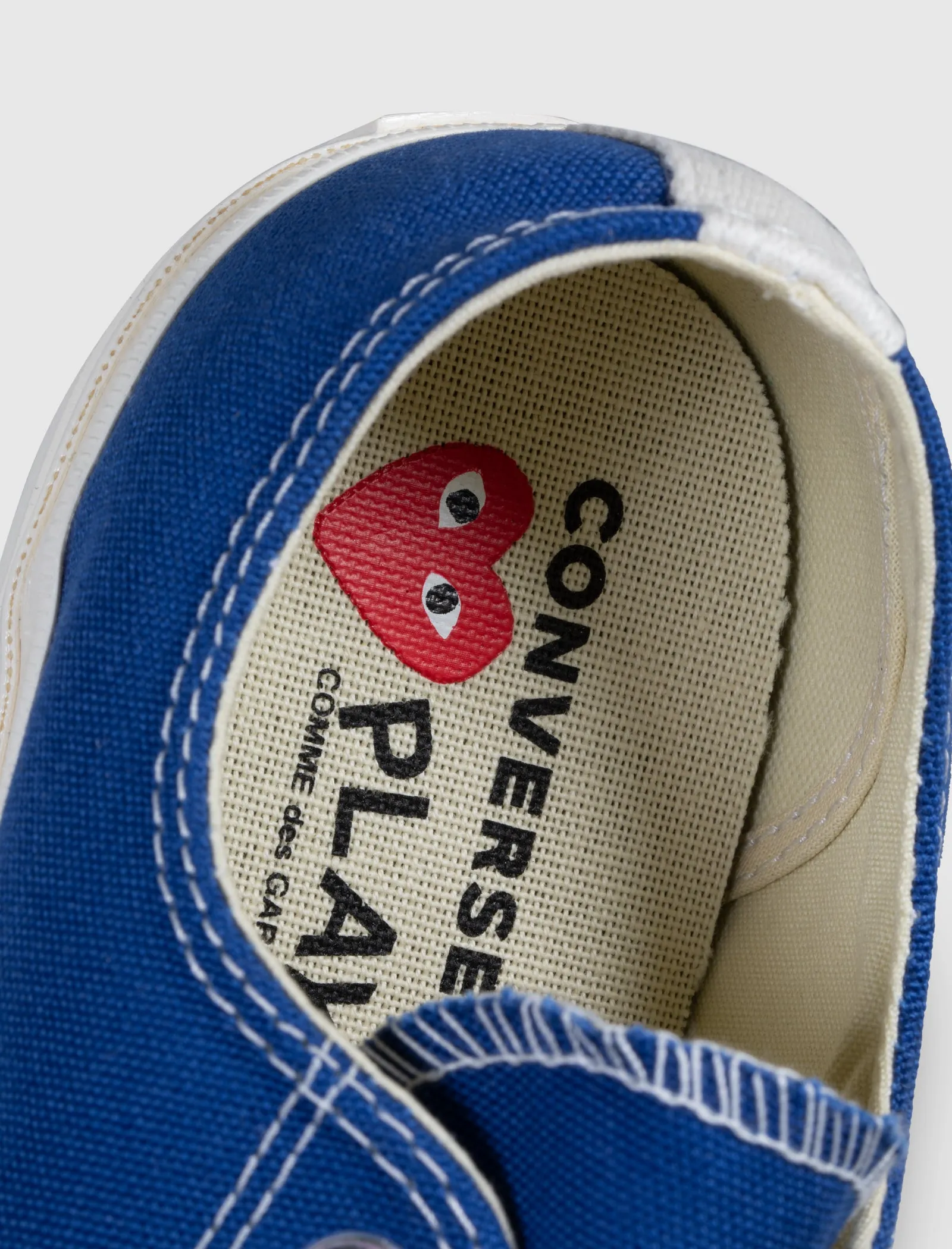 COMME DES GARÇONS PLAY CHUCK TAYLOR ALL STAR 70' LOW