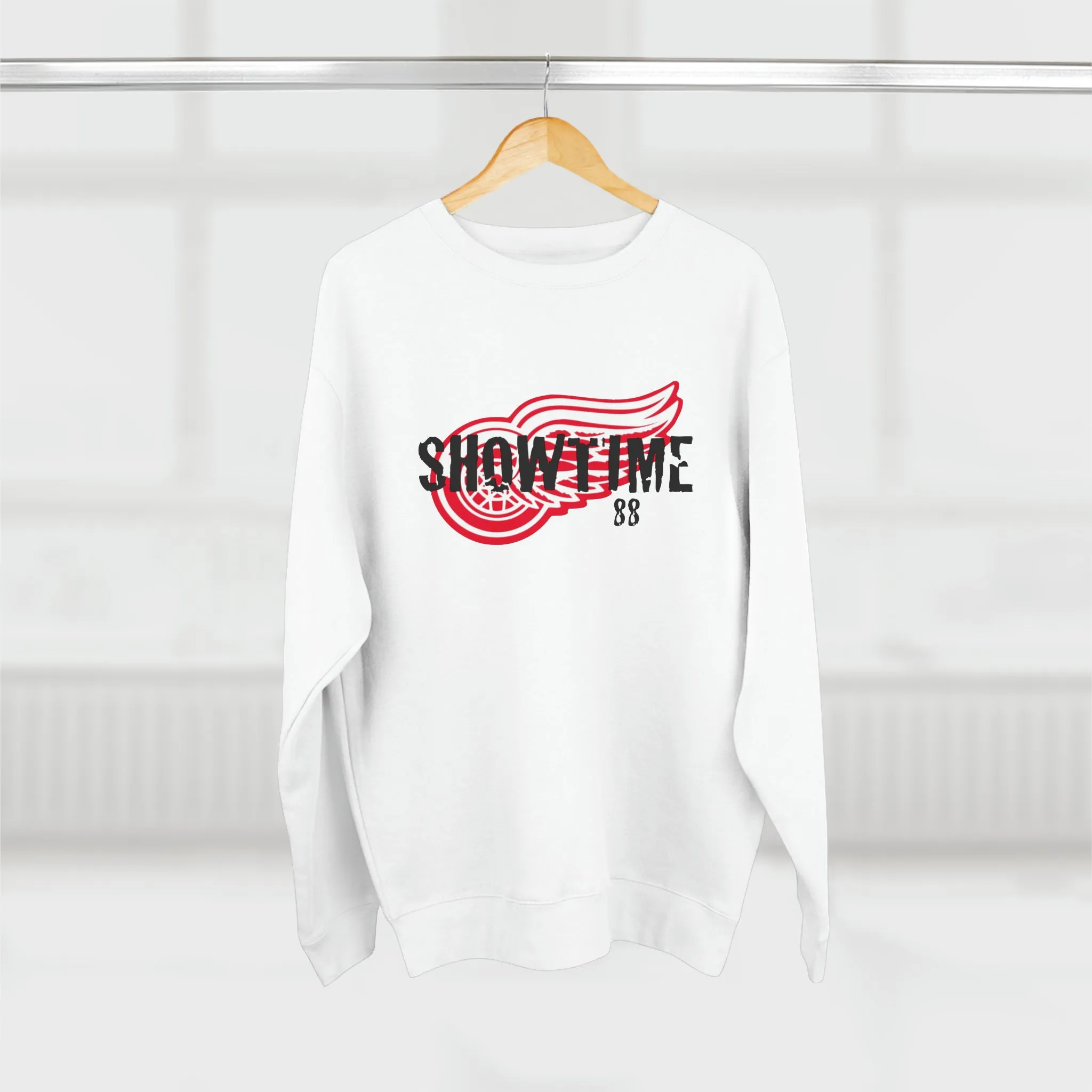 Showtime Crewneck